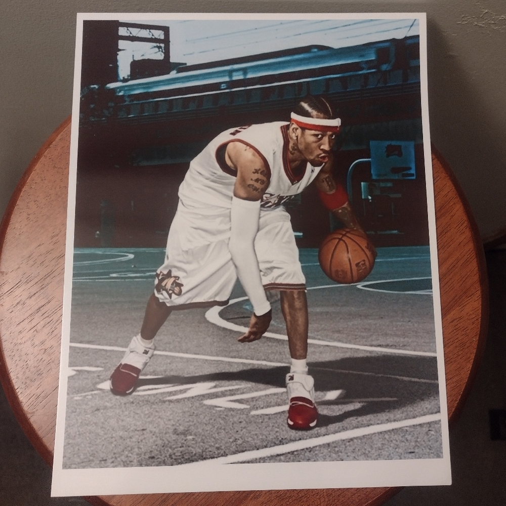 NEW!💯 ALLEN IVERSON 8.5x11 OLD SCHOOL PHILADELPHIA 76ERS ULTRA GLOSSY POSTER!🤩